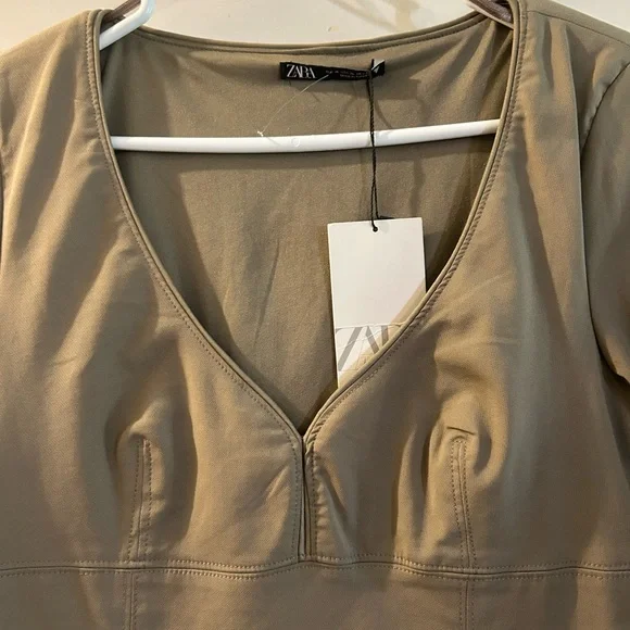 Zara Olive Long Sleeve V-Neck Dress - Picture 2 of 3